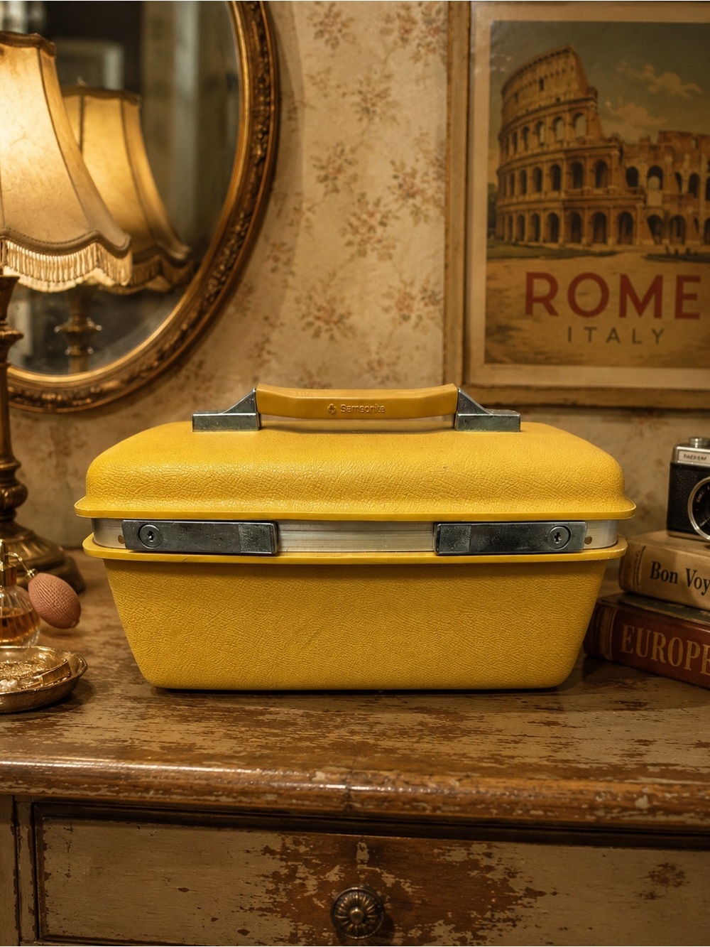 Vintage Samsonite Makeup/toiletry bag with mirror
